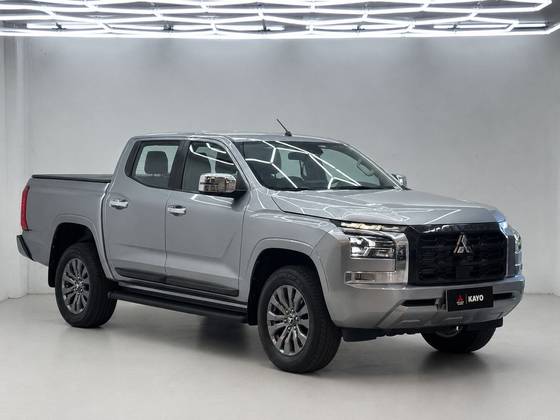 MITSUBISHI TRITON 2.4 BITURBO DIESEL CD HPE 4X4 AUTOMÁTICO